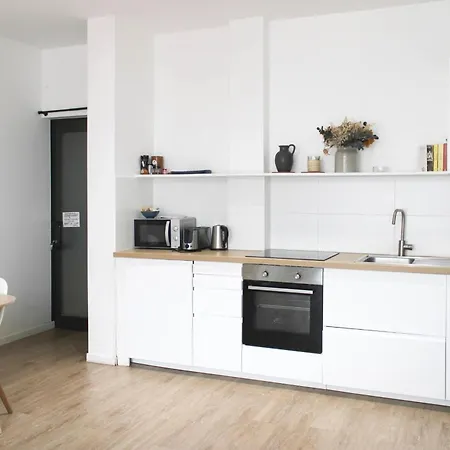 Spacious Appt Close To Place Monge Апартаменты Париж