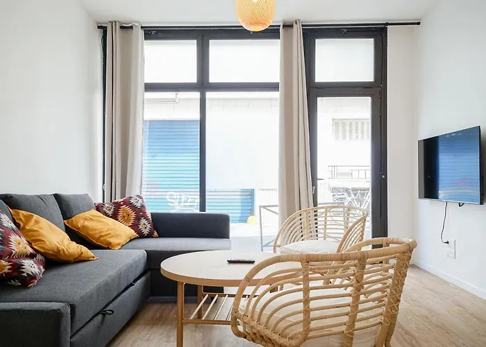 Apartamento Spacious Appt Close To Place Monge
