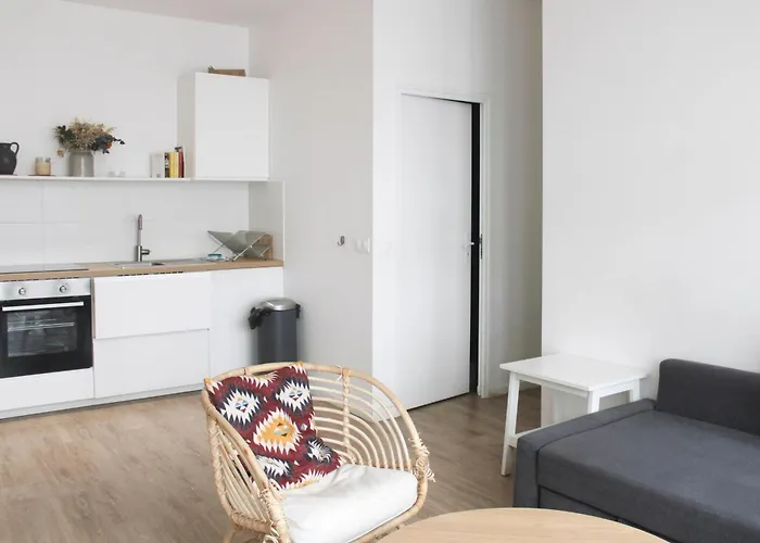 Spacious Appt Close To Place Monge * París